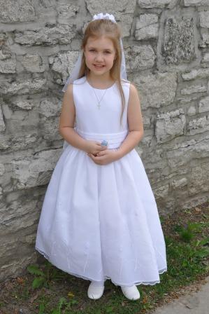 Notice the tulips on the skirt