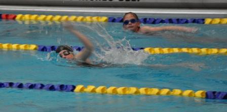 Bethan swims freestyle
