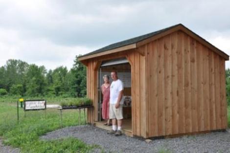 Jan and Andy at their Fellenz Family Farm Stand