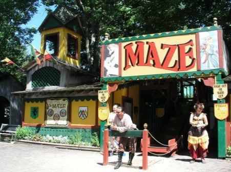 The maze that kept Jeffery occupied for 45 minutes