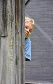Peek a boo